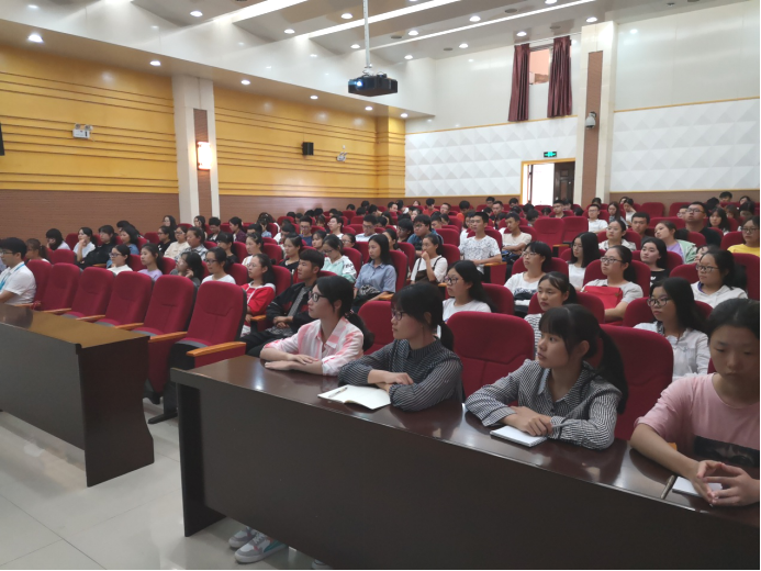 中鋁集團(tuán)專(zhuān)家蒞臨我院開(kāi)展軟件開(kāi)發(fā)技術(shù)講座